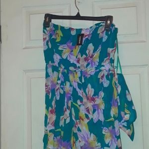 Express strapless dress size 4